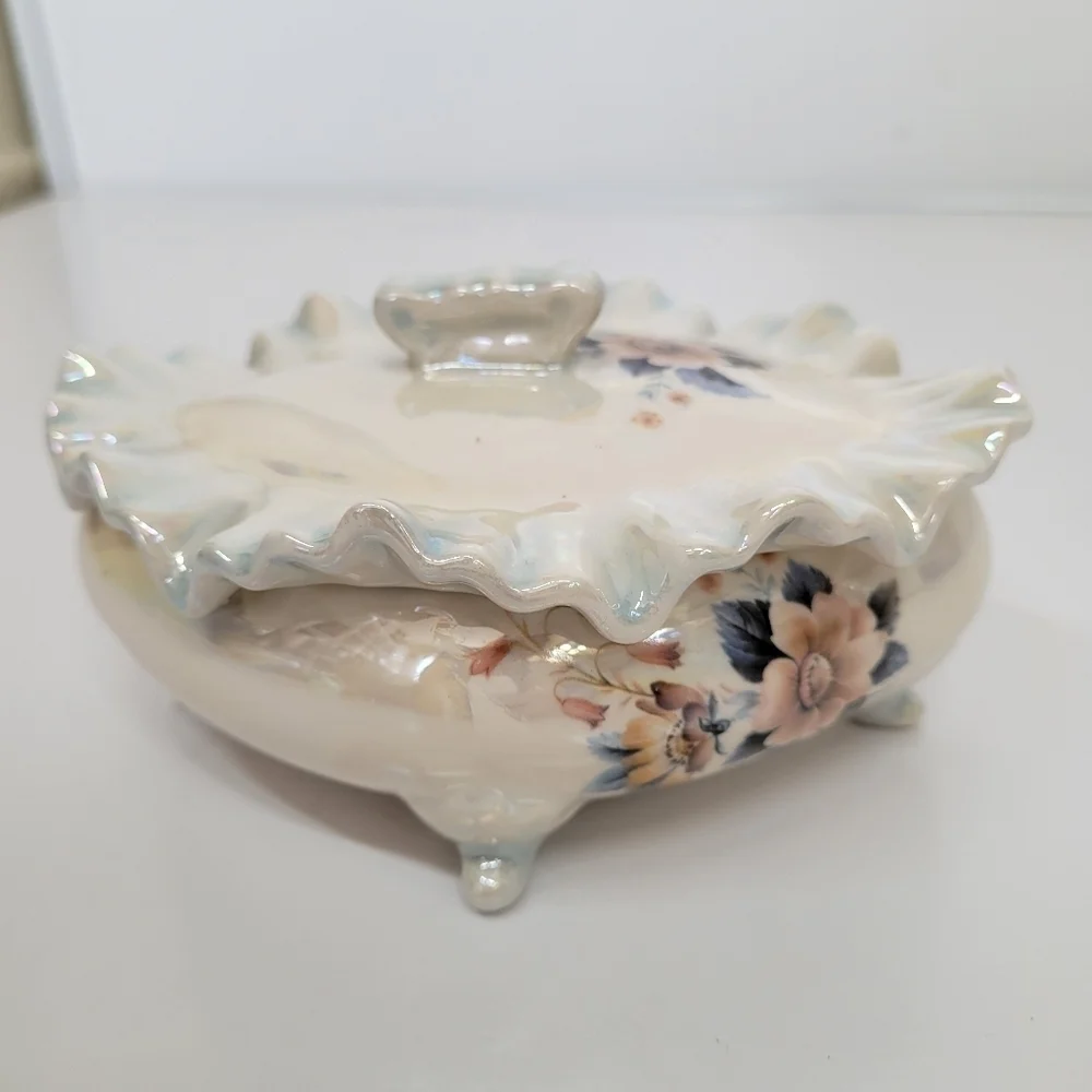 Vintage Porcelain Luster Jewelry Trinket Box Floral Victorian Floral Cottagecore